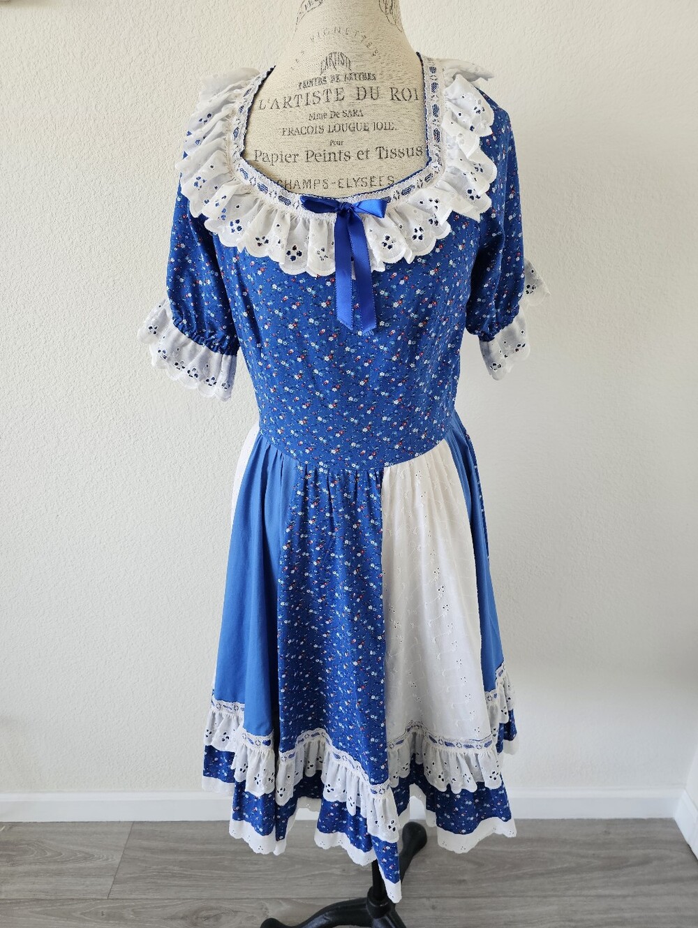 VTG 70s Prairie Dress Blue Floral Eyelet Lace Ruffle Midi Cottagecore Coquette